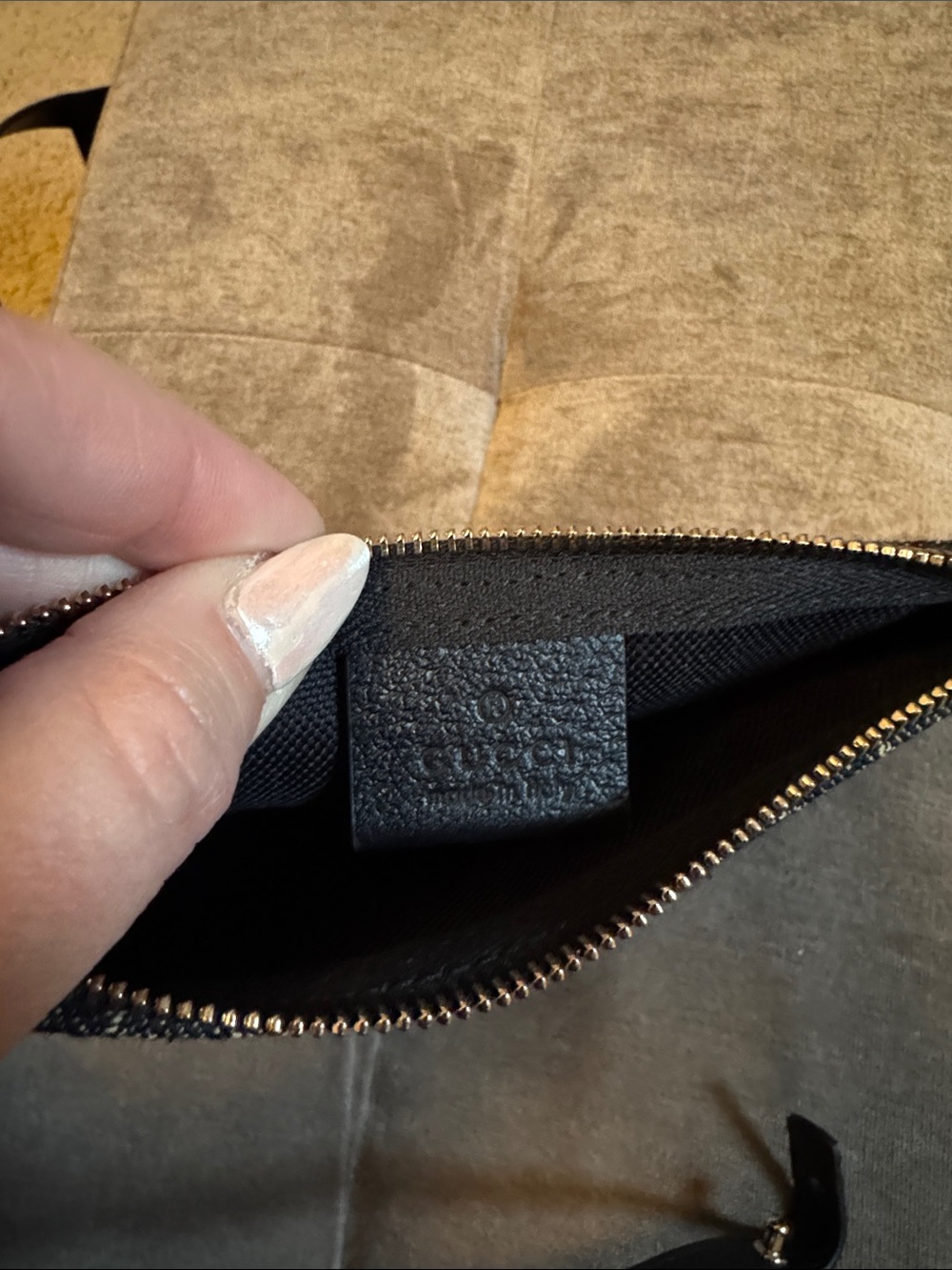 Gucci Black GG Monogram wristlet (from Small Giglio) - Picture 2 of 3
